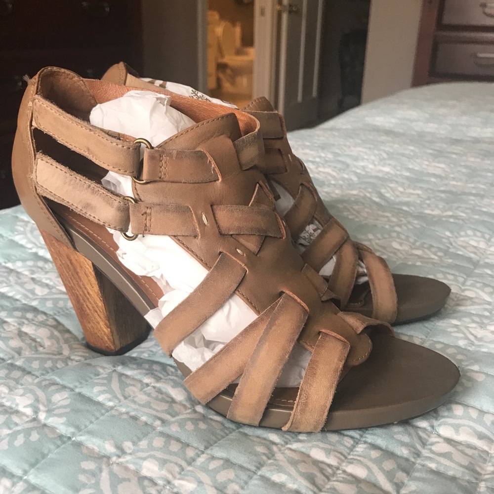 Clark’s indigo leather sandals